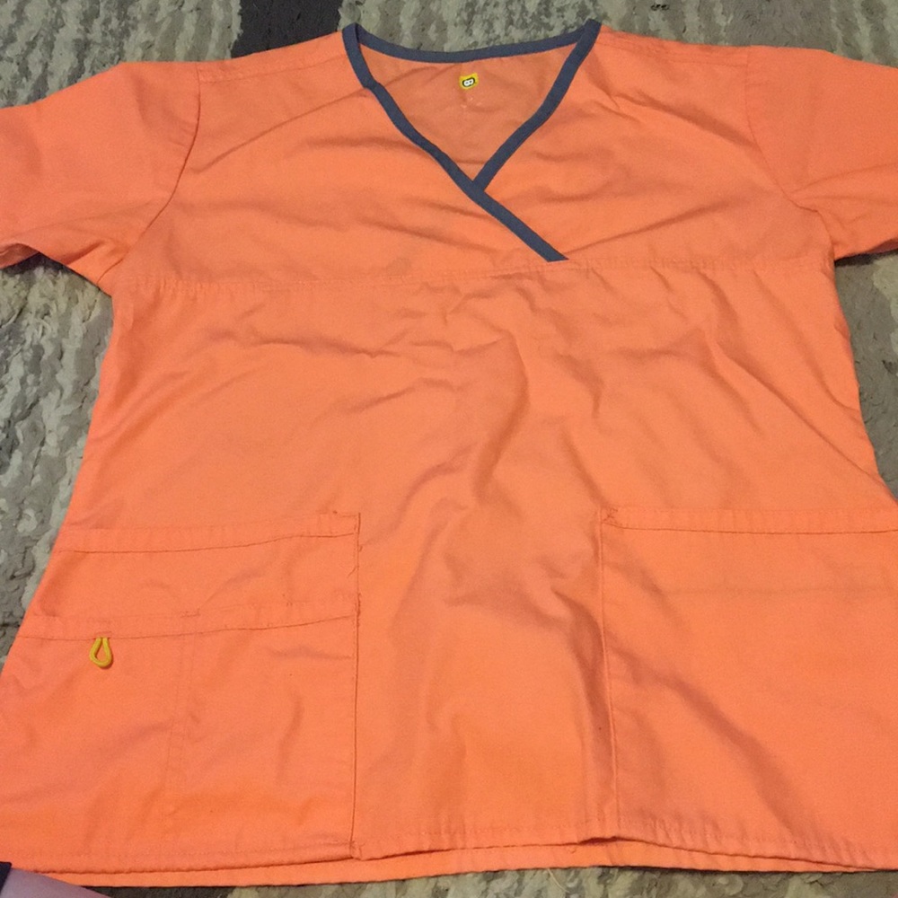 WonderWink orange scrub top size small